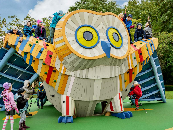 甘肃飞鲸游乐设备：游乐场游玩要注意安全准则